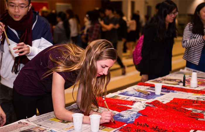 Calligraphy Experience in Xi'an Spring Travel