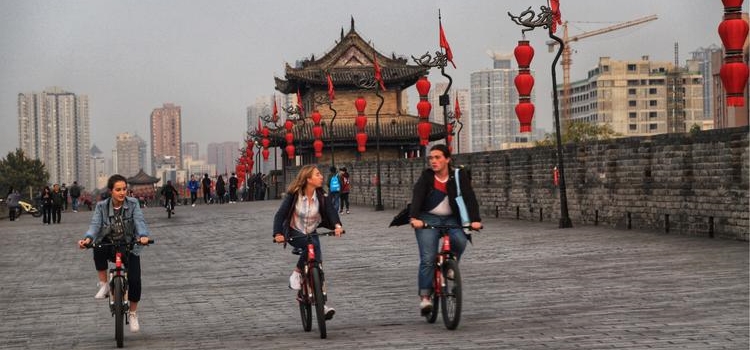 Cycling on Xi'an City Wall