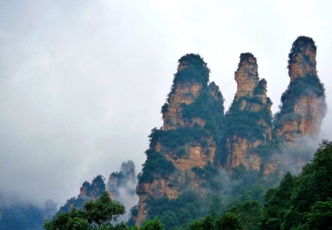 Zhangjiajie Tianzi Mountain