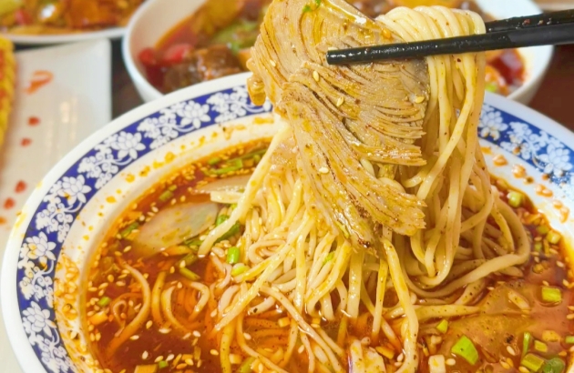 Silk road dunhuang hand-pulled noodles