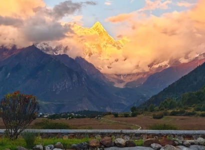 Tibet Himalayan