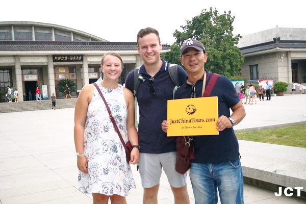 china tour company