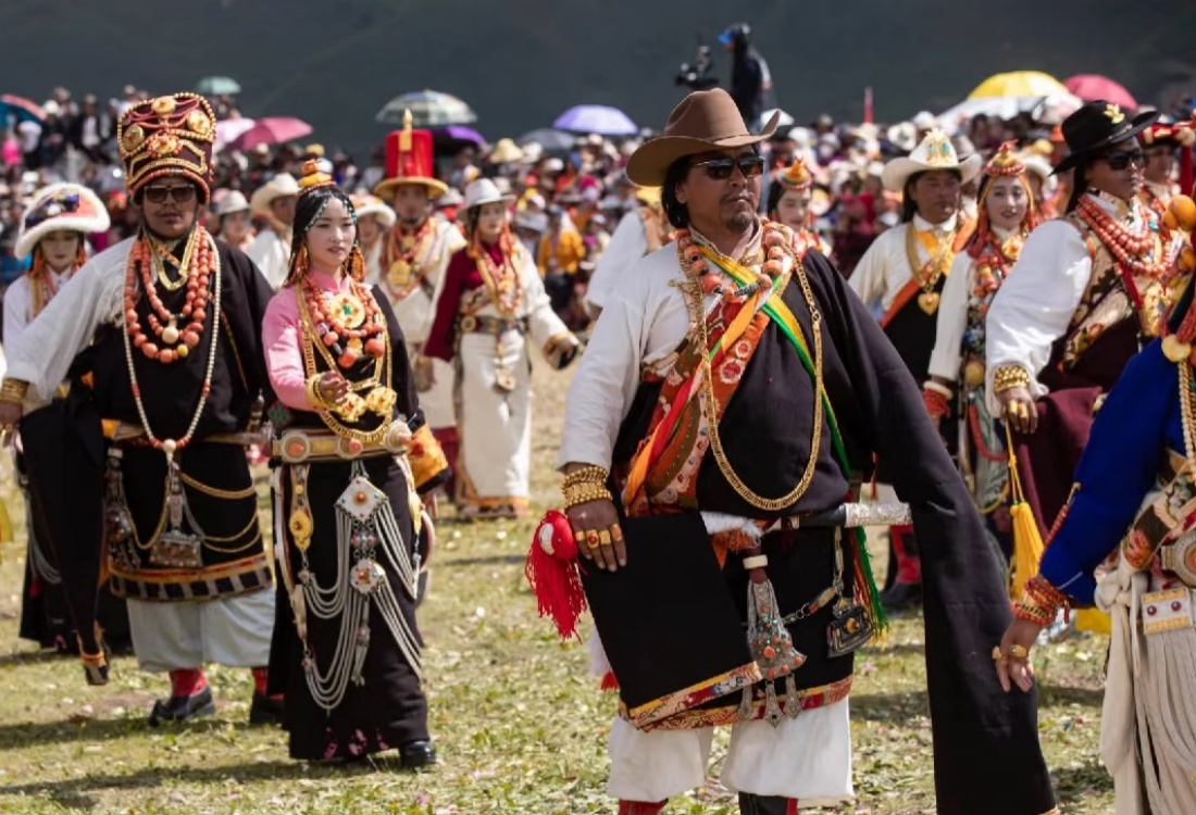tibetan people traditional