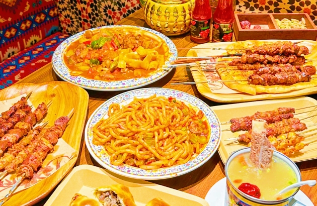 xinjiang lamb skewer lagman dapanji