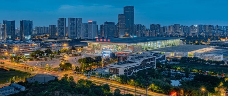 Chengdudong Railway Station