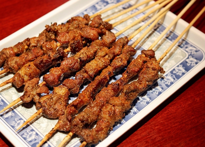 Yangrou Chuan'r（Spicy Cumin Lamb Skewers）