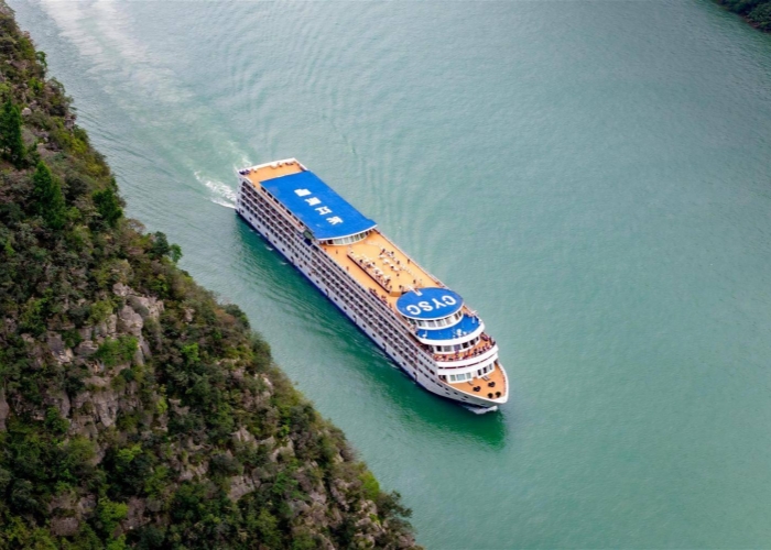 Yangtze River cruises