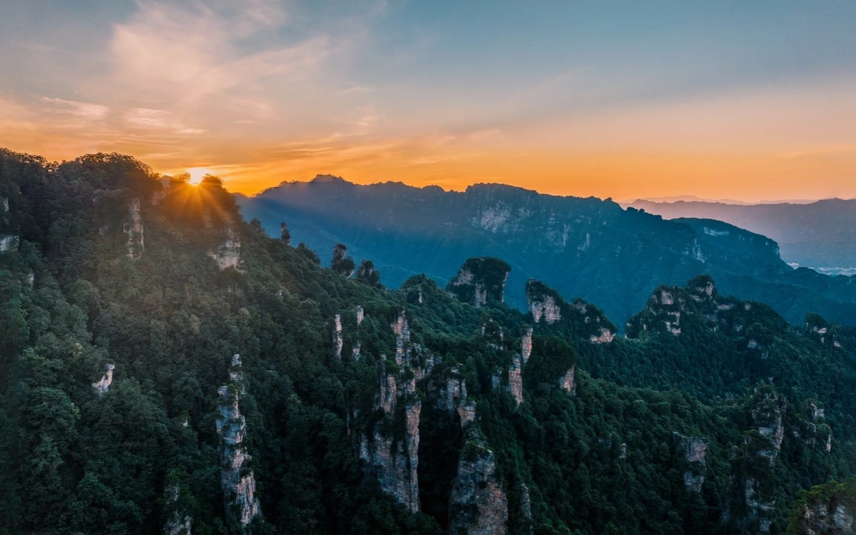 how to travel to zhangjiajie & Get Around