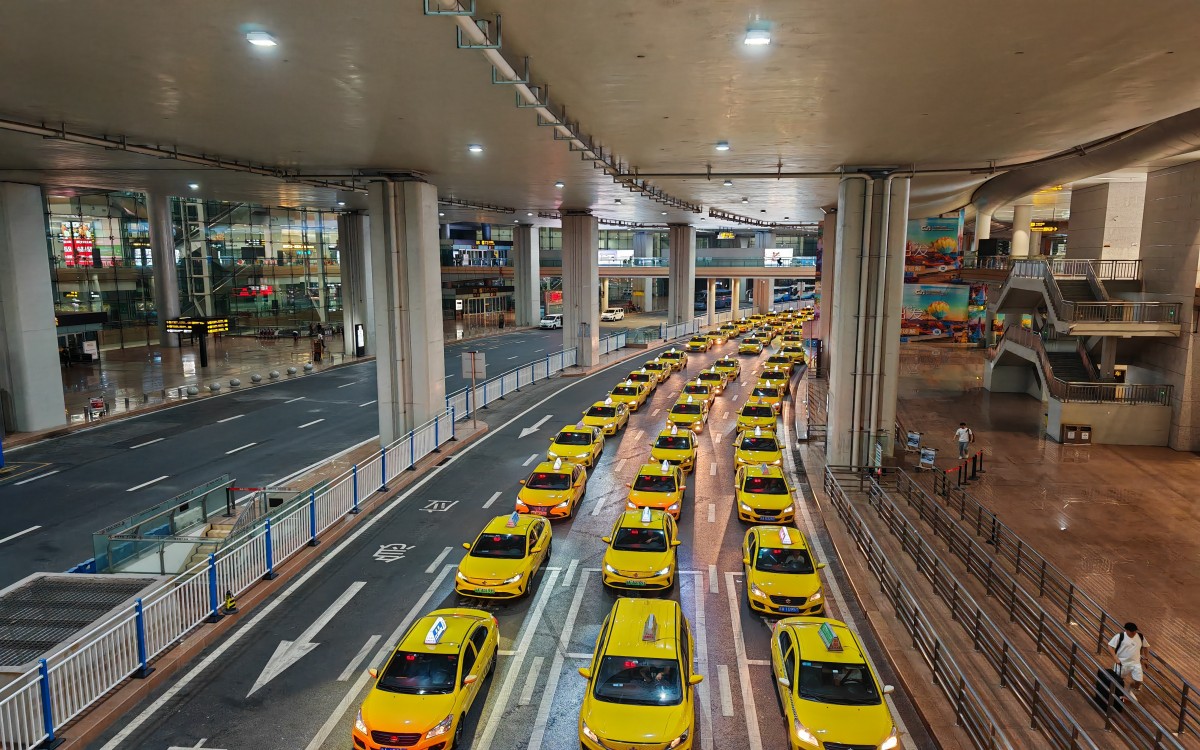 Taxi