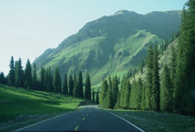 Xinjiang Transportation Guide