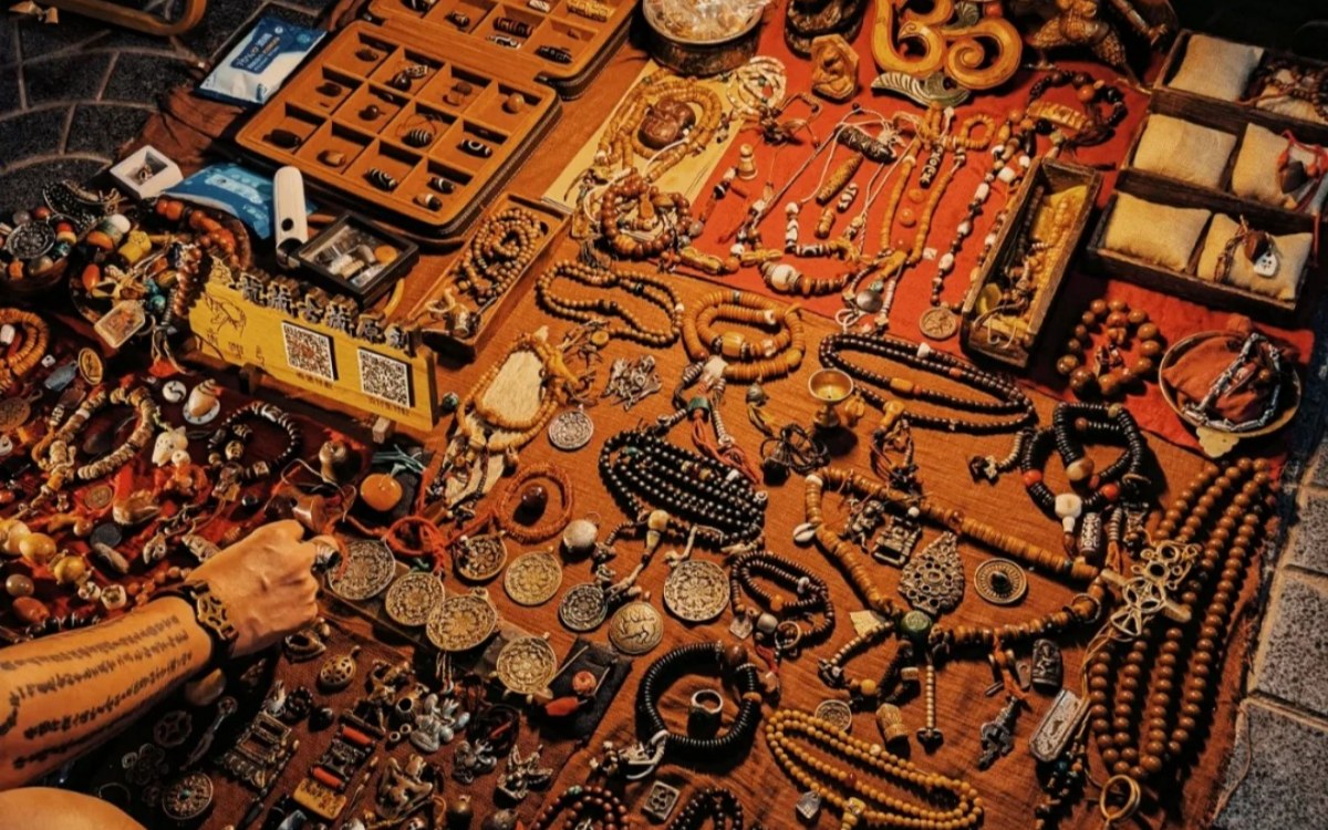 Panjiayuan Antique Market