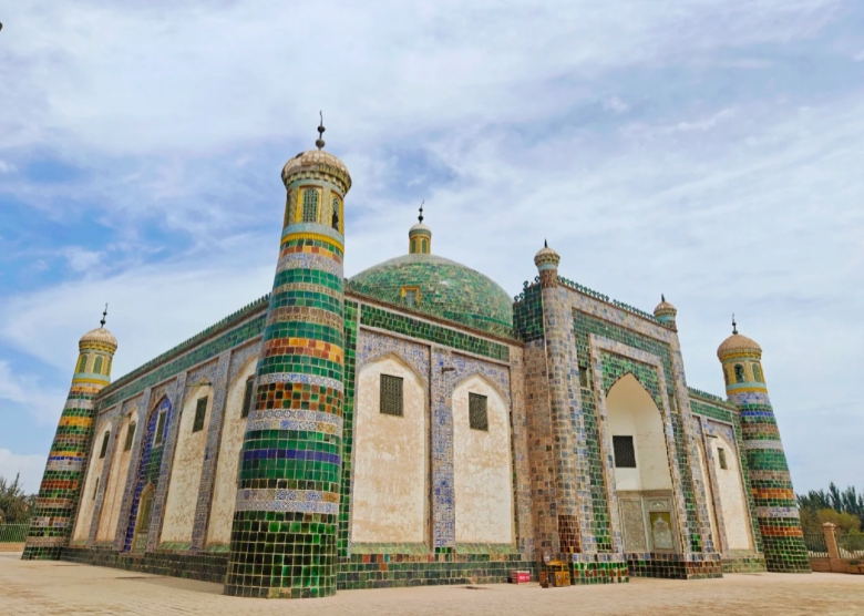 Abakh Hoja Tomb