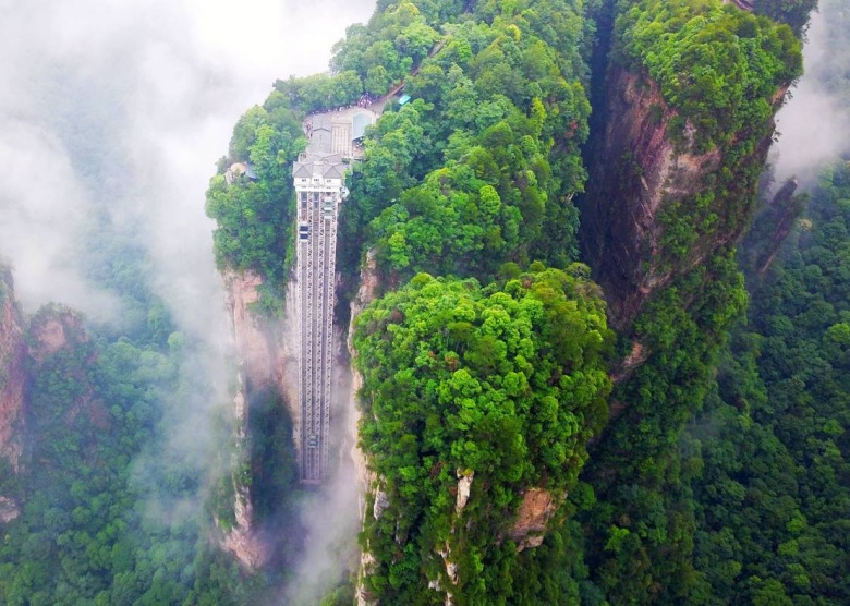Bailong Elevator