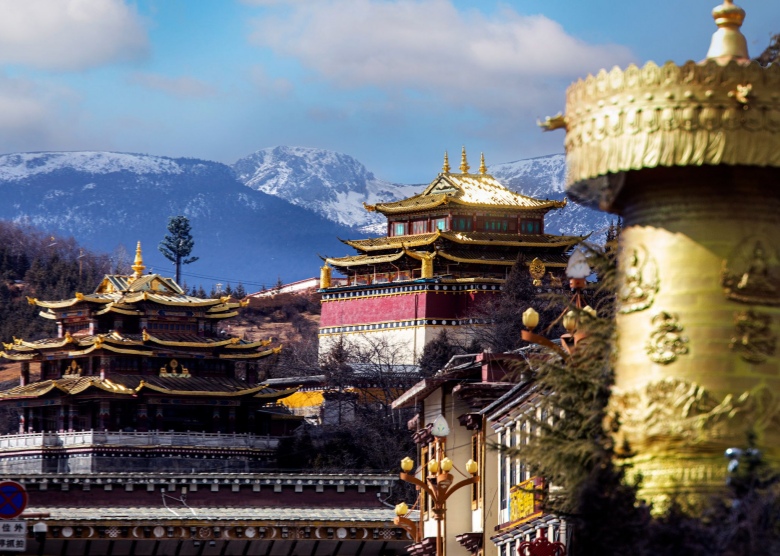 Dukezong Ancient Town