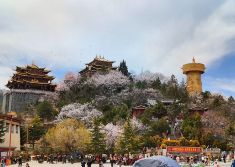 Dukezong Ancient Town