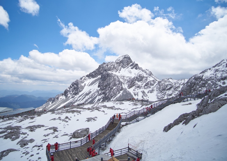 Jade Dragon Snow Mountain