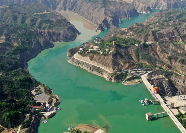 Liujiaxia Gorge