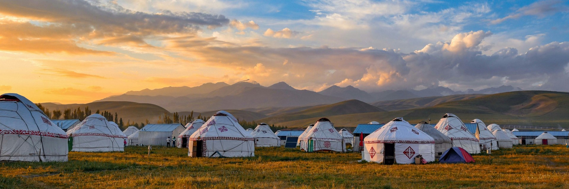 Northern Xinjiang Scenic Tour