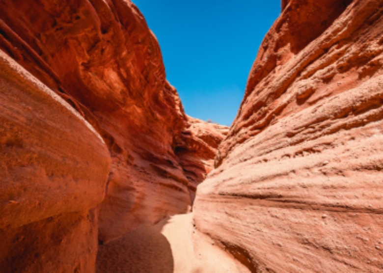 kuqa tianshan grand canyon