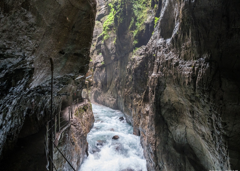 longshuixia gorge