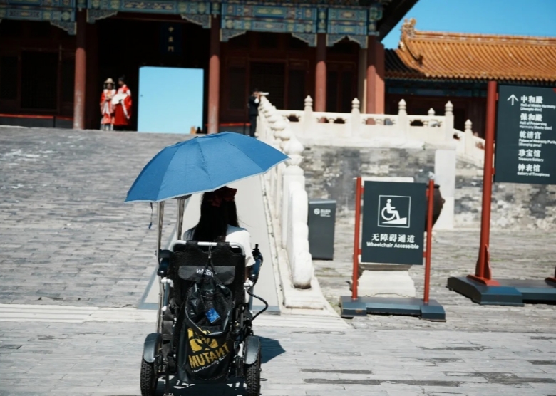 Best Beijing Wheelchair Accessible Tour with Major Attractions