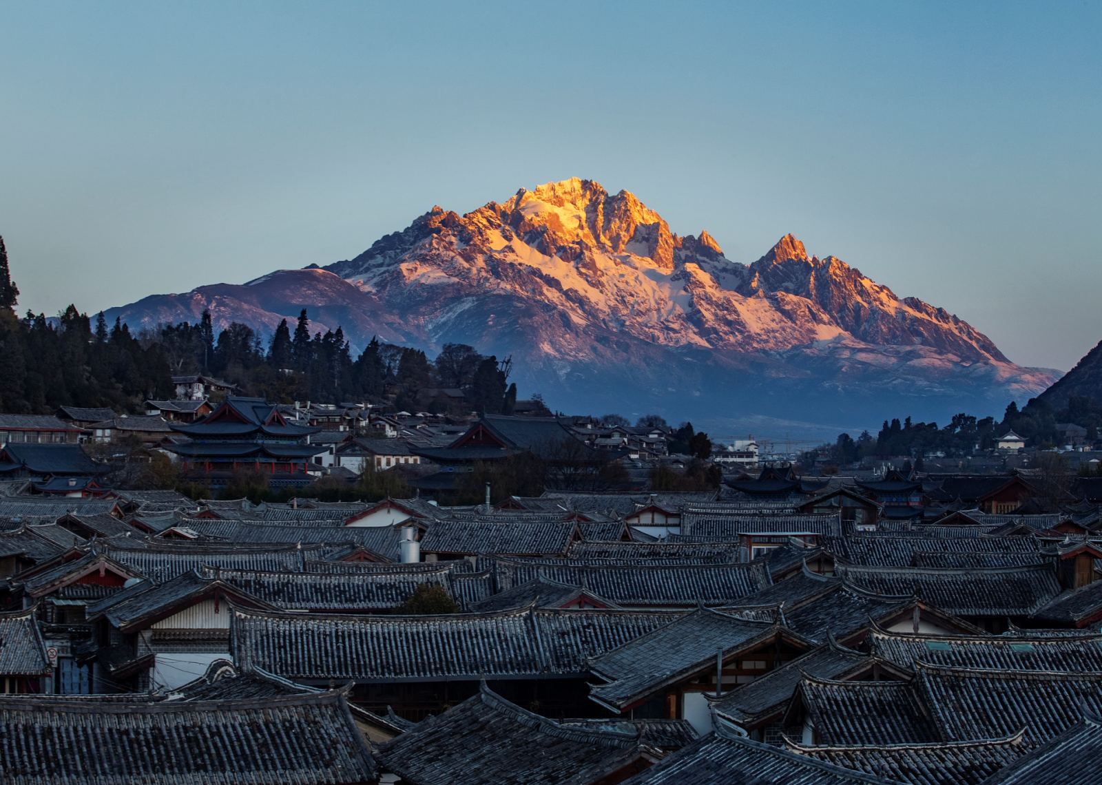 Jade Dragon Snow Mountain