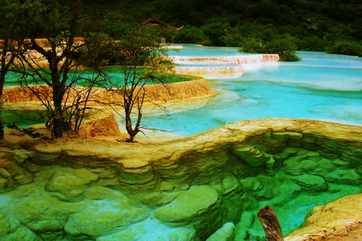 Jiuzhaigou Five-Color Lake in Autumn