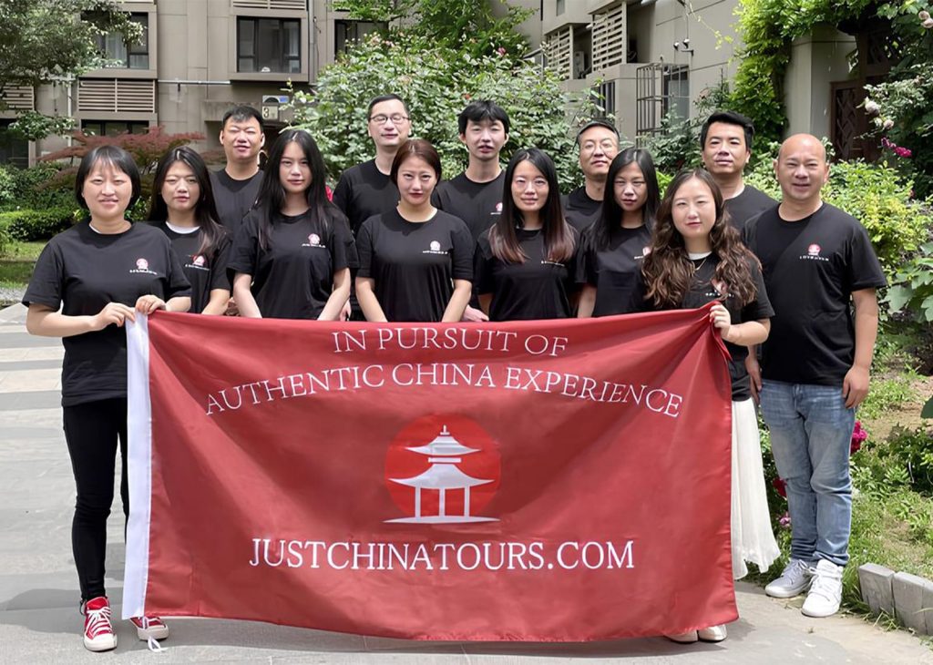 JustChinaTours Team