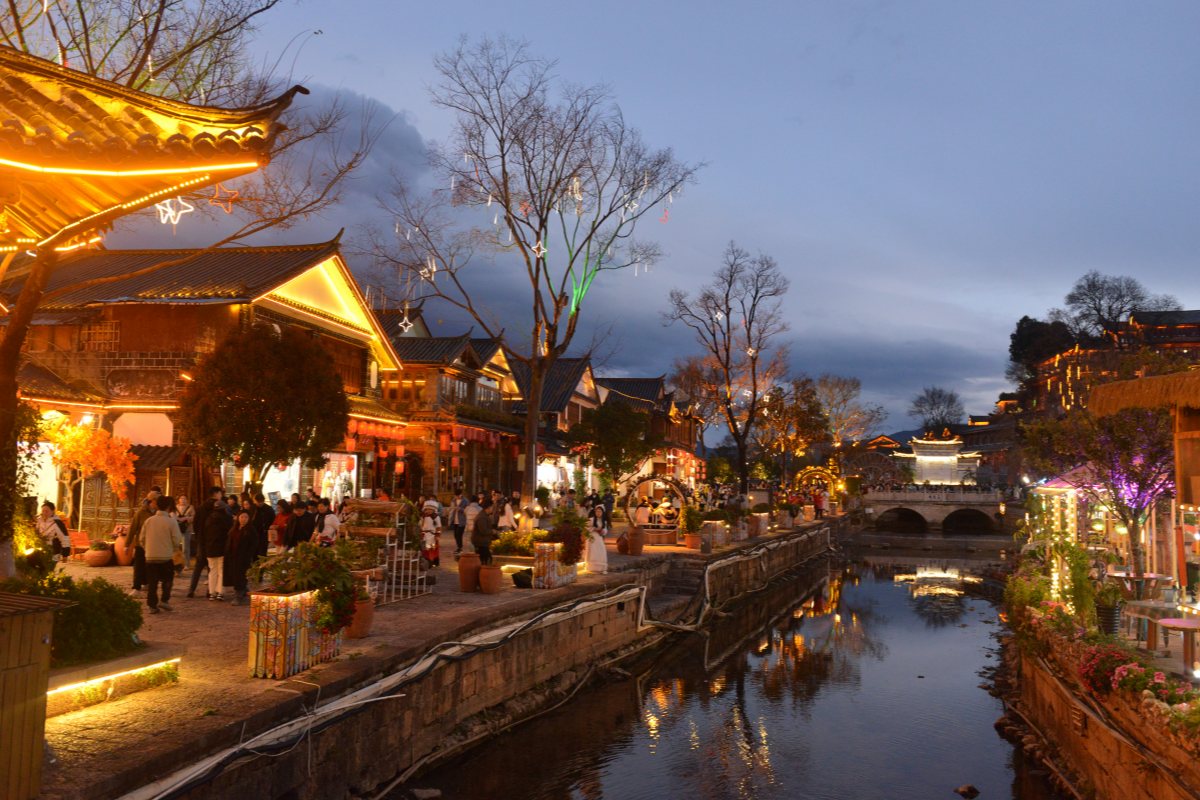 Lijiang Old Town Night Life