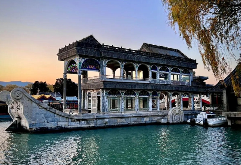 Marble Boat