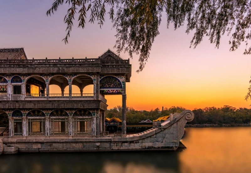 Marble boat