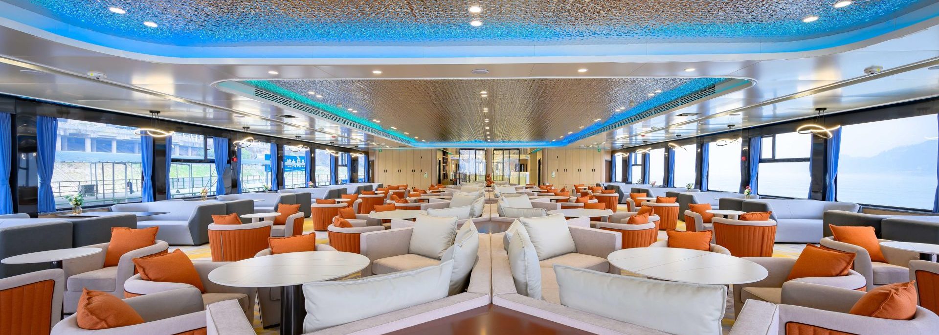 Onboard Activities of Yangtze River Cruise