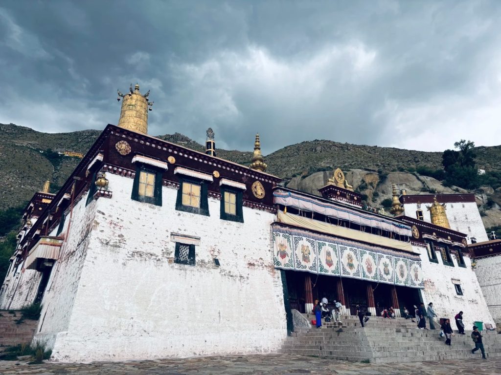 Sera Monastery