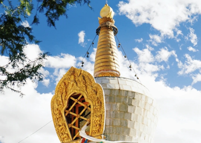Exploring Sera Monastery in Tibet as a Cultural Attraction