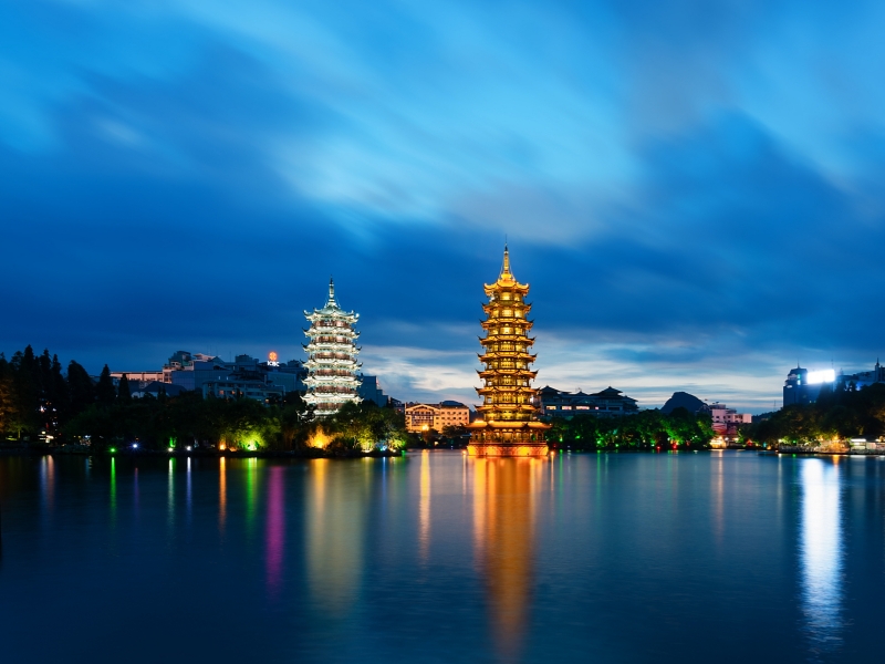 Sun and Moon Twin Pagoda