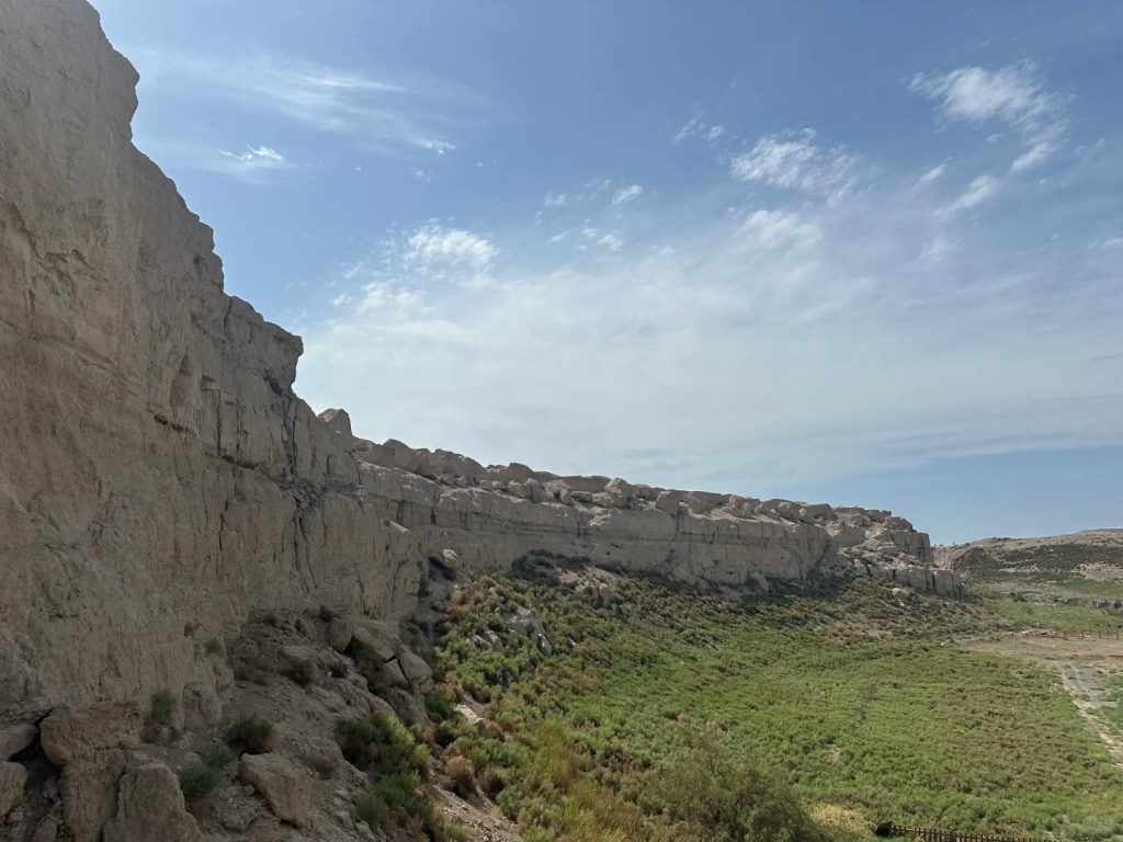 Yarghul Grottoes