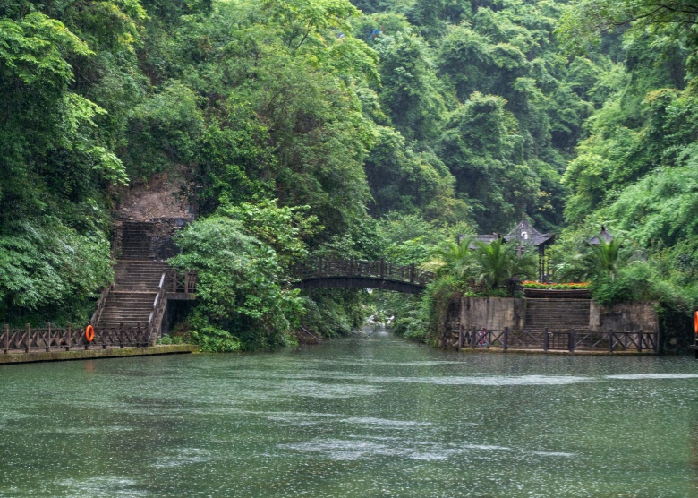 Why Super Cheap China Tours Are a Costly Deception