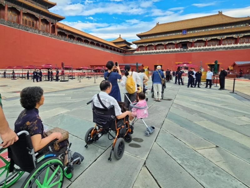 wheelchair accessible in Forbidden City