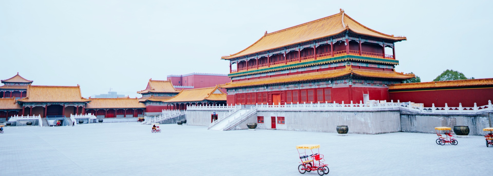 winter exploration in beijing