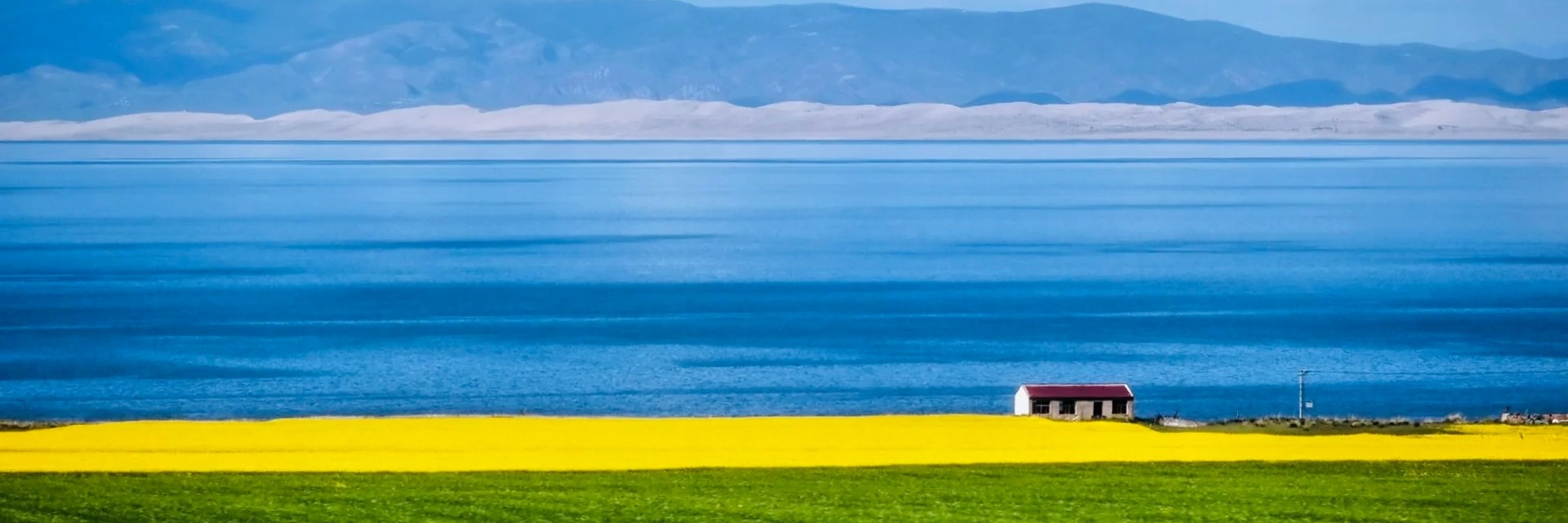 Qinghai Lake Travel Guide with Breathtaking Plateau Views