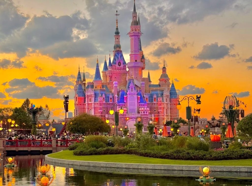 Shanghai Disneyland Resort Ultimate Guide