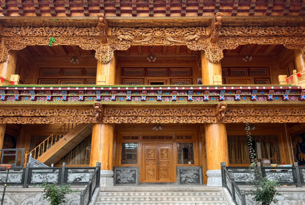 Tibetan-style Guesthouse