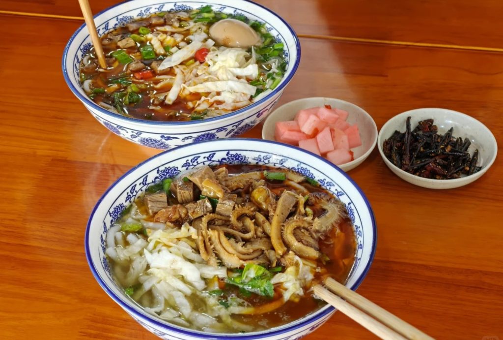 Huaxi Beef Rice Noodles