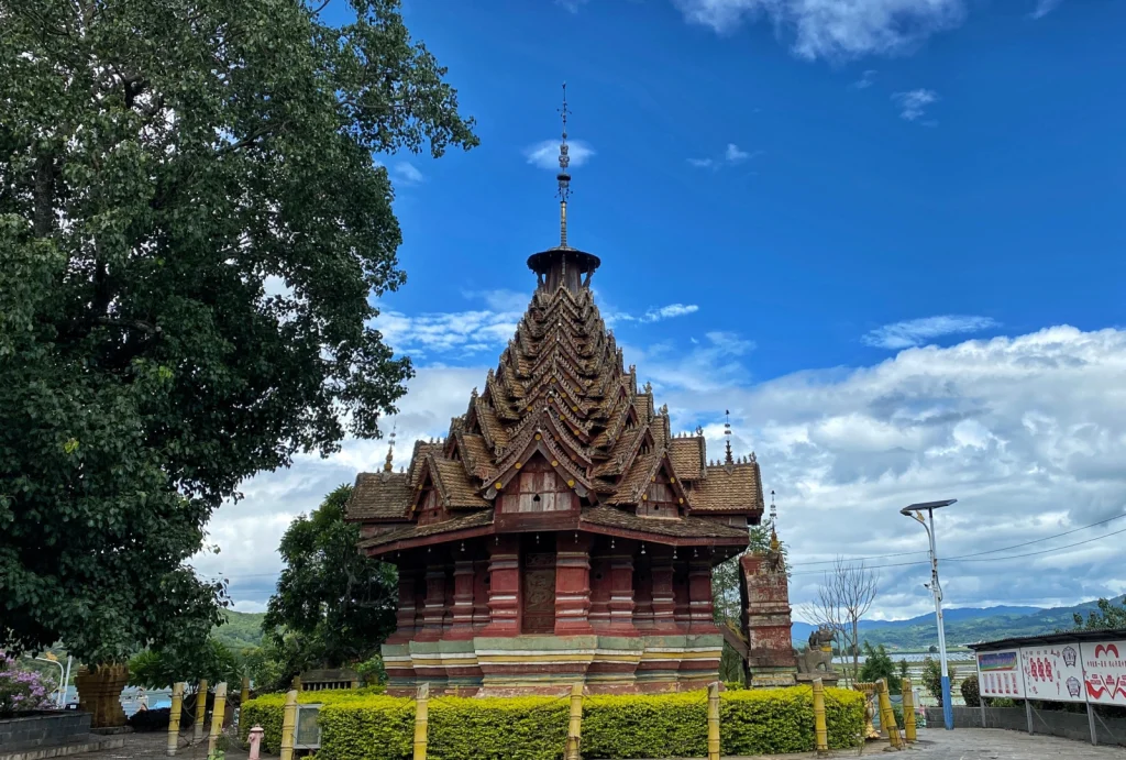 Jingzhen Octagonal Pavilion