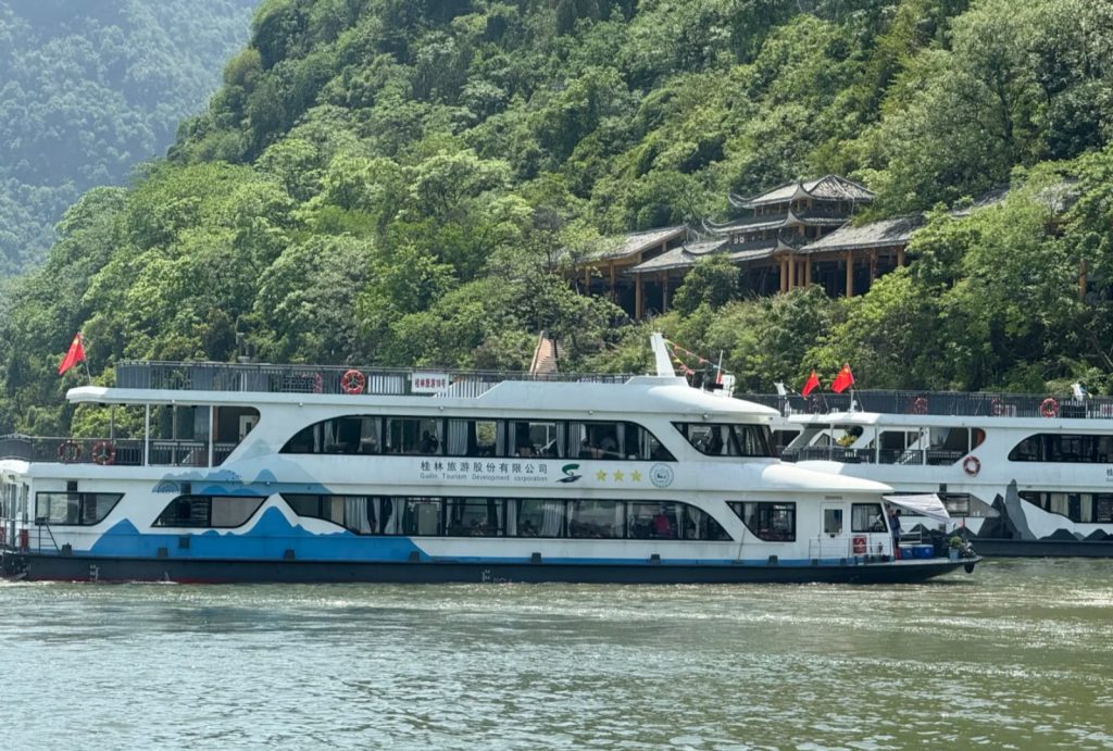 3-Star Li River Cruises