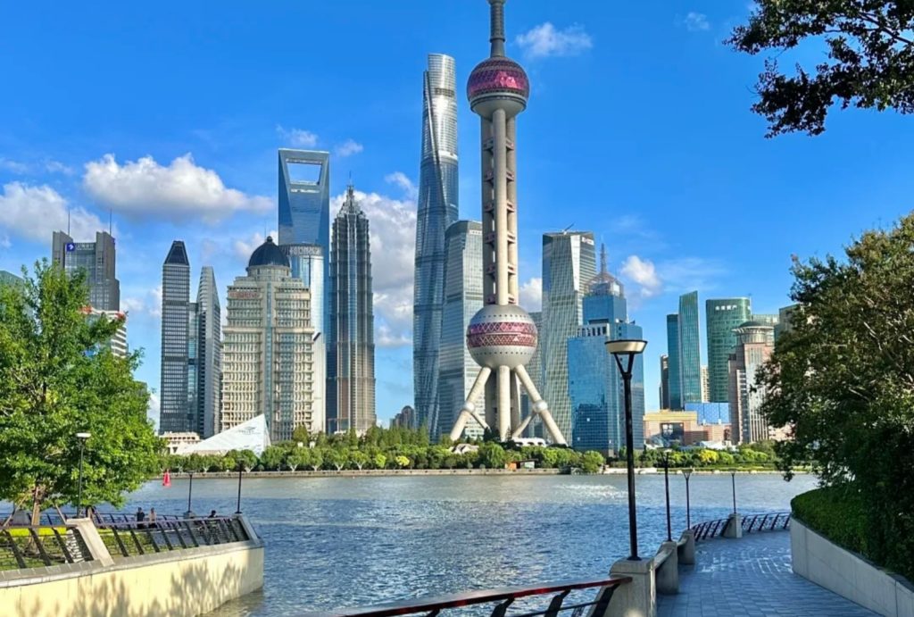 Binjiang Road in the North Bund