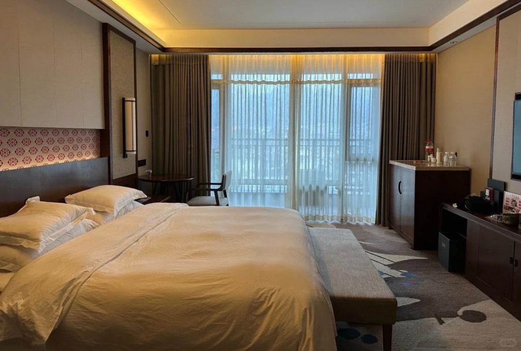 Business single room of Howard Johnson Neodalle Resort Zhangjiajie