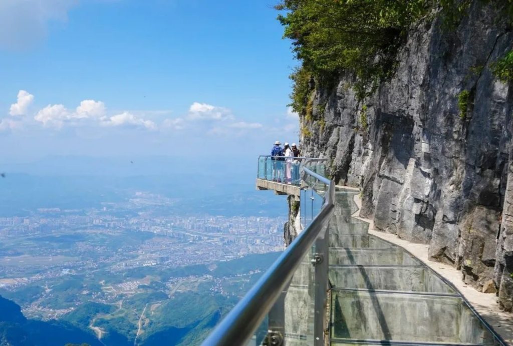 Tianmen Mountain Glass Skywalk