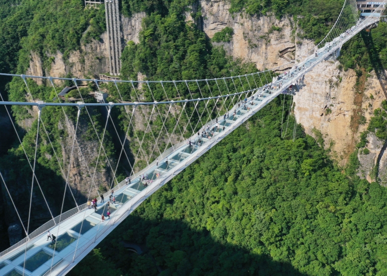 Zhangjiajie Grand Canyon Glass Bridge